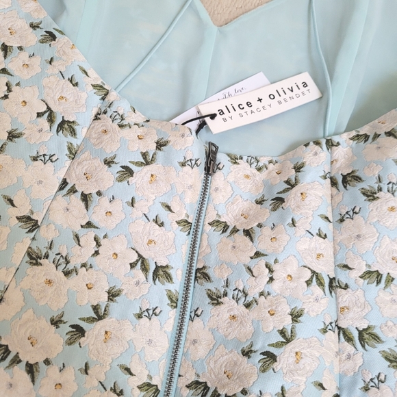 ALICE + OLVIA Tayla Floral Structured Sleeveless Mini Dress - Picture 10 of 12